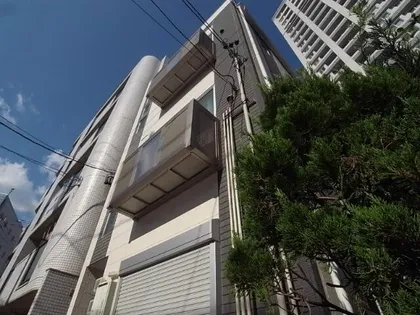 愛知県名古屋市中区伊勢山1丁目【アパート】の外観