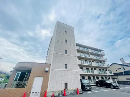 ラフィネ末広の画像