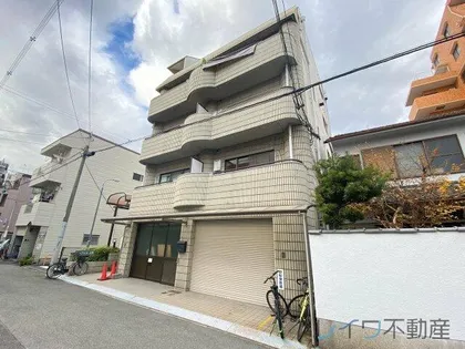 ビッグヒル上町【3階】の外観