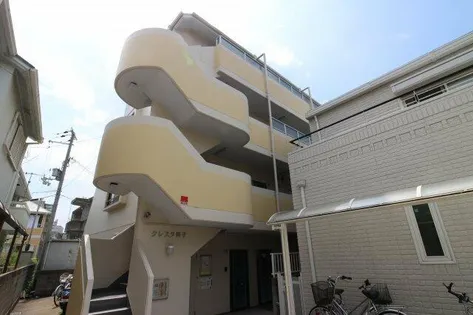 クレスタ舞子の画像