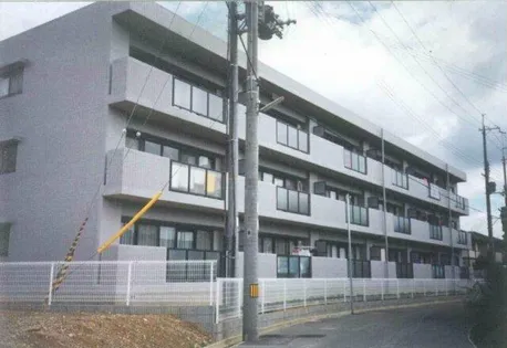 ウィンズ弐番館【2階】の外観