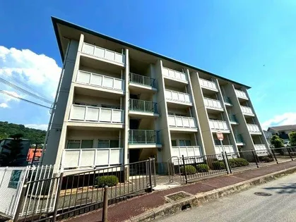 エスポワール岩湧【1階】の外観