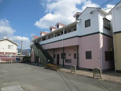 ミアカーサセリの画像