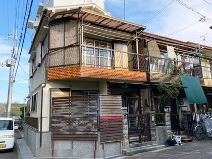 兵庫県尼崎市東園田町6丁目【一戸建】の外観