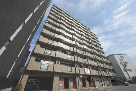 ジュフク松本【6階】の外観