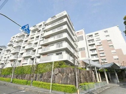 緑地公園グリーンハイツ3号棟の画像