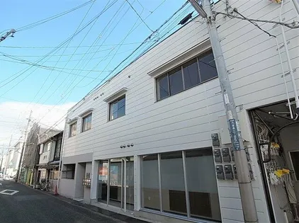 カルモハイツ【1階】の外観