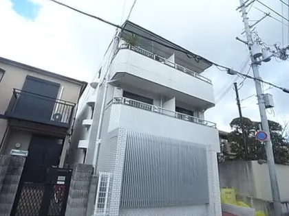 ホワイトコート北口【303号室】の外観