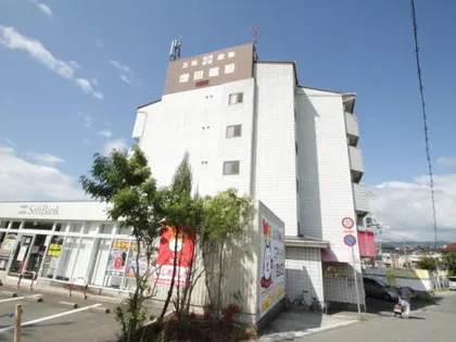 加茂ローゼンハイム【3階】の外観