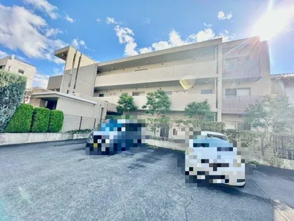 グランディール【1階】の外観