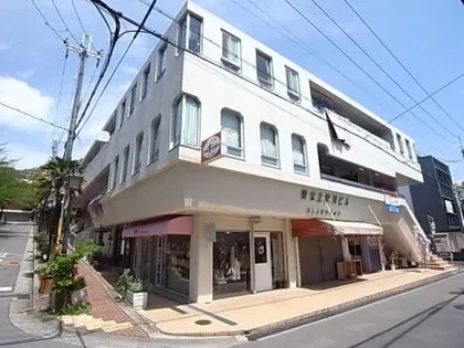 ユースクエアプラス雲雀丘花屋敷の画像