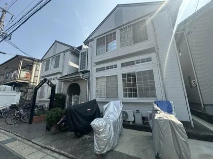 シャンポール明和【1階】の外観