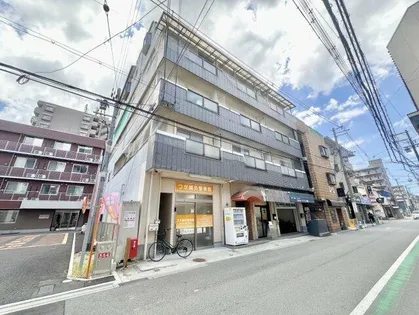 クレインファースト【3階】の外観