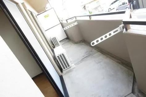 ロイヤルヒル守山【2階】の内装