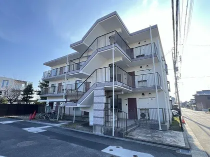 ファミーユ エネの画像