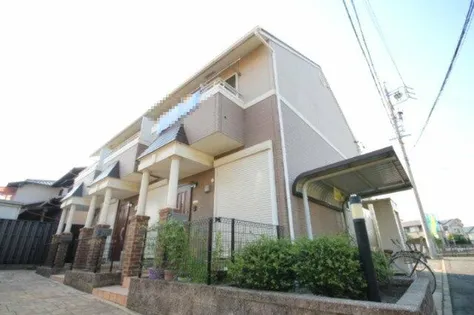 愛知県一宮市下沼町2丁目【テラスハウス】の外観