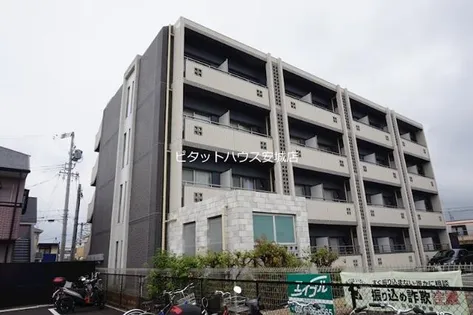 ノーブルスクエアの画像