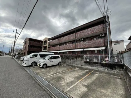 ラ ルミエールの画像