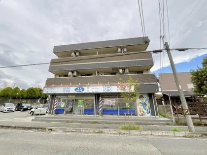 クロスAKTの画像