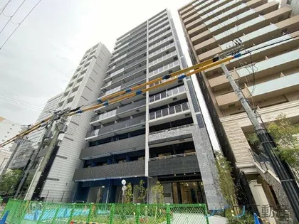 プレサンス堺筋本町エグゼブラン【8階】の外観