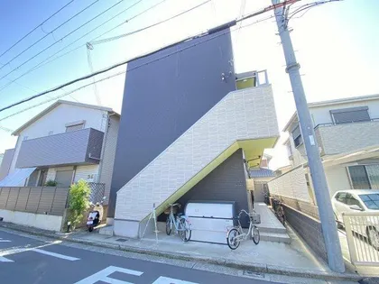 シュエット鳳(シュエットオオトリ)【203号室】の外観