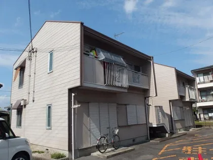 ファミールホリイの画像