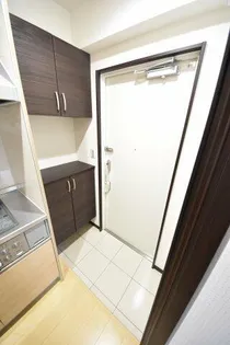 宝ビル【2階】の玄関