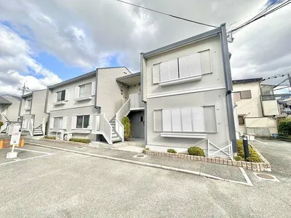 ドミール島泉C棟の画像