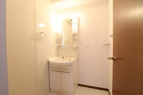 アルタヴィラ【1階】の内装