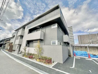 コルヌコピア【1階】の外観