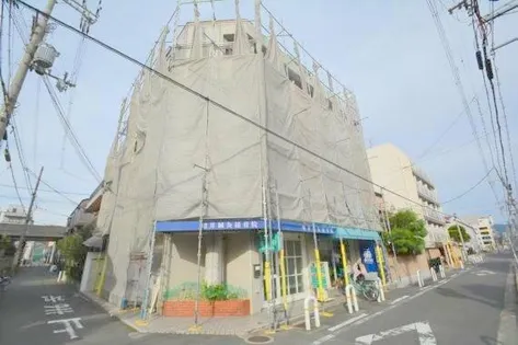ロイヤルシード小阪【2階】の外観