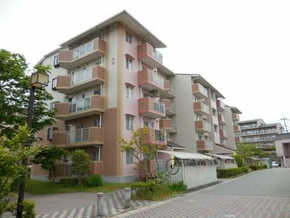 すずかけ台ハイツ第2の画像