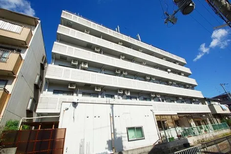 エトワールⅤ【206号室】の外観