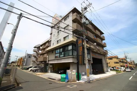 寿マンション【4階】の外観