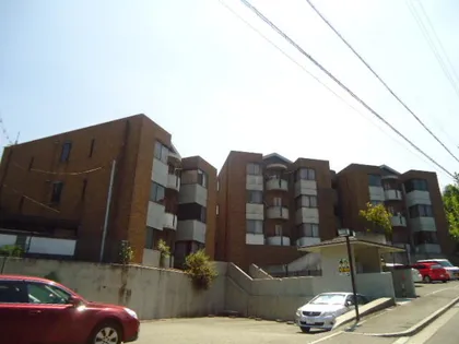 COURT春日丘 A棟の画像