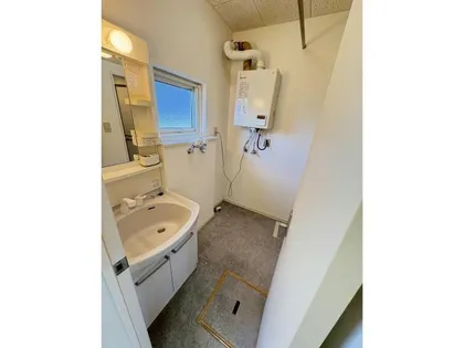 フレンドパークNANAE【101号室】の内装