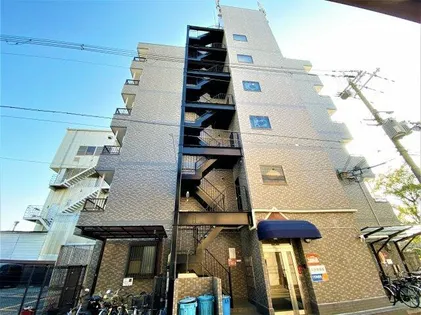 ワイケーマンションの画像