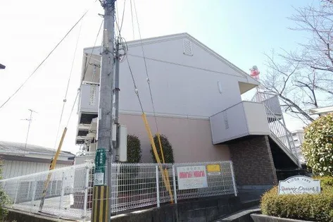 大阪府箕面市粟生新家3丁目【アパート】の外観