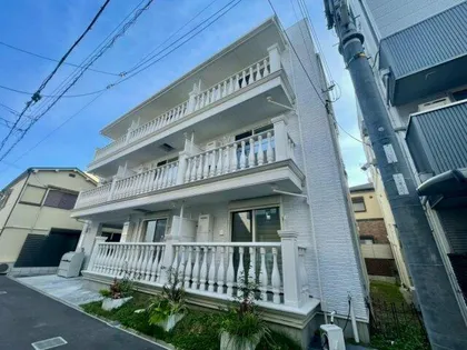 ボスコヴィラ【1階】の外観