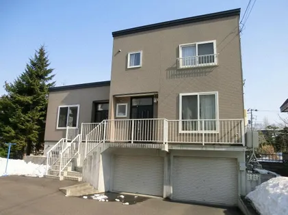 北海道札幌市豊平区福住三条5丁目【テラスハウス】の外観