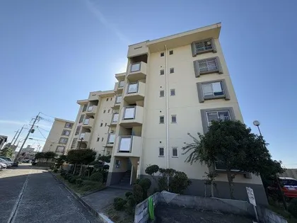 明石大窪住宅4号棟の画像