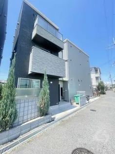 エヌエムスワサントヌフノース【1階】の外観