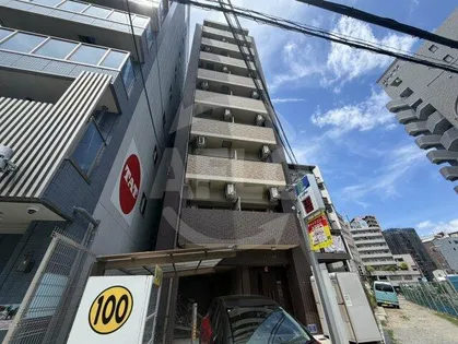 アンリ北詰の画像