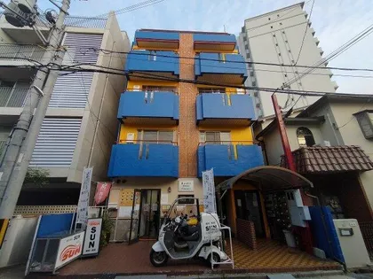 大阪府豊中市本町3丁目【マンション】の外観