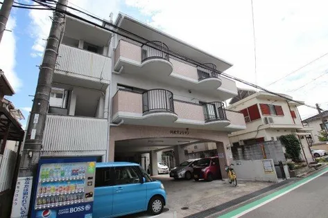 川辺マンションの画像