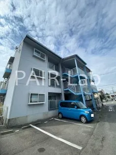 NEEDLE COURT(ニードルコート)【3階】の外観