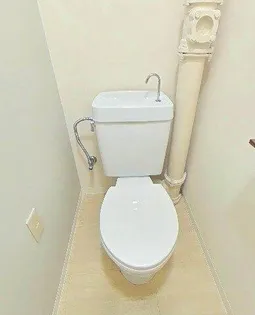 ローレルハイツ千里3号棟【1階】の内装