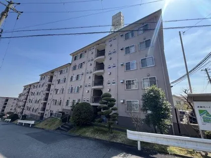 逆瀬川ハイツ5号棟の画像