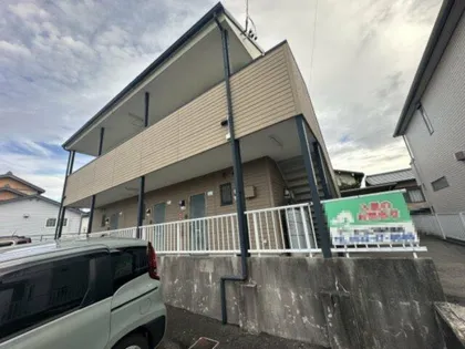 オリエンタルヒルズ【2階】の外観