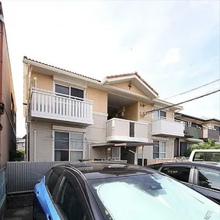 ラ・プロヴァンス【2階】の外観